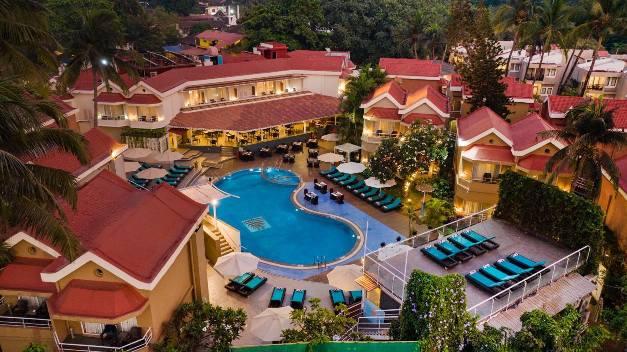 Whispering Palms Beach Resort Candolim Kültér fotó